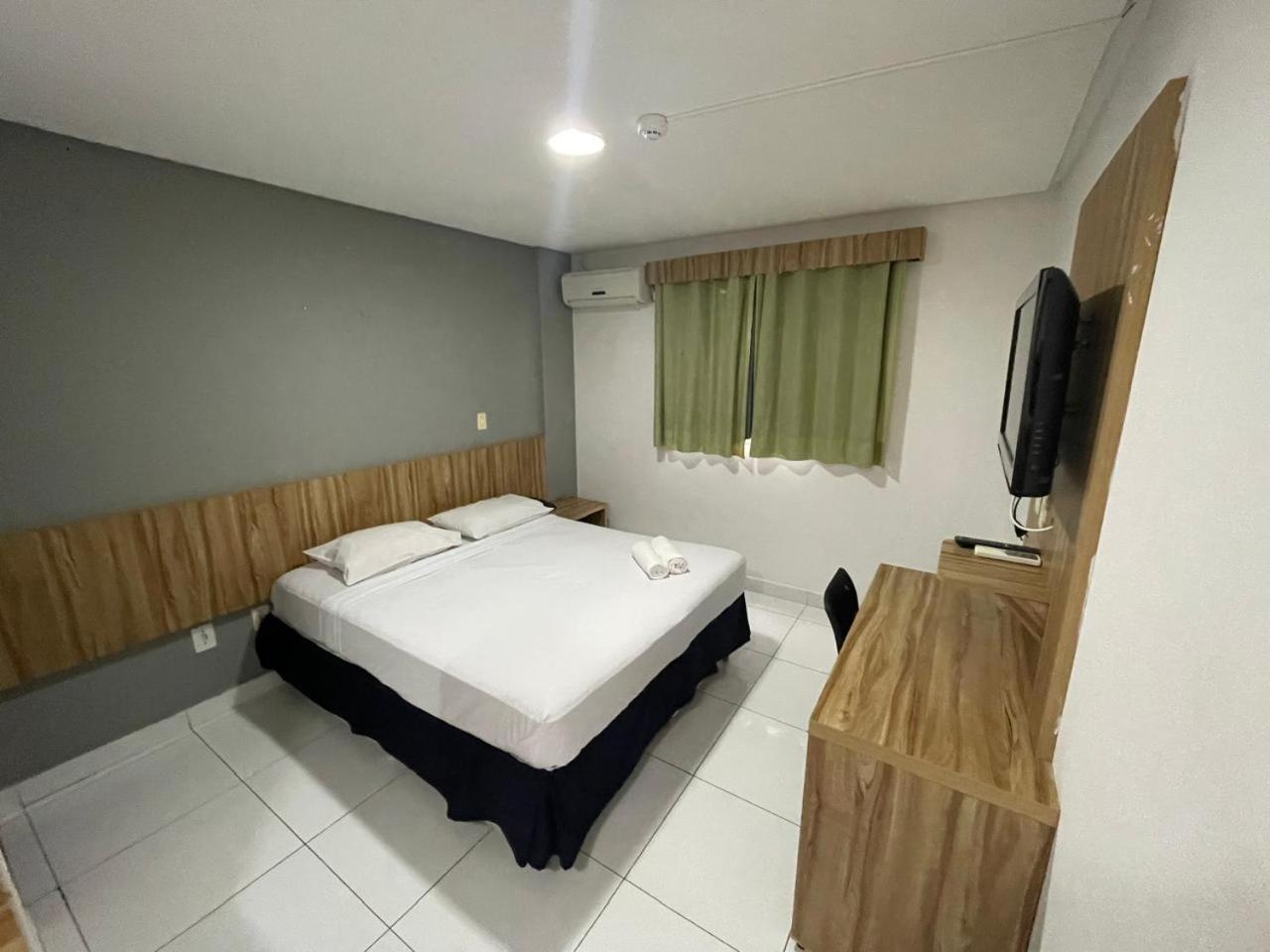 OYO Hotel Serras De Goyaz Bueno, Goiânia Extérieur photo