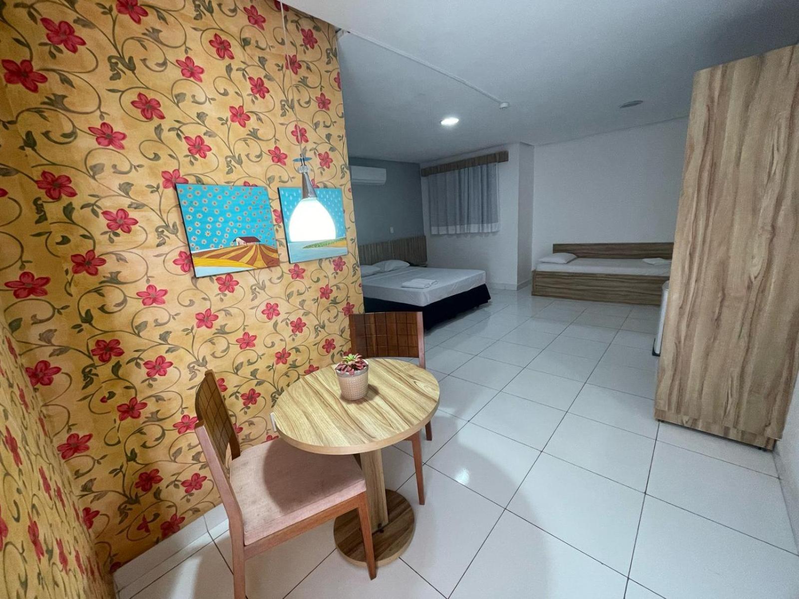 OYO Hotel Serras De Goyaz Bueno, Goiânia Extérieur photo A room at the hotel